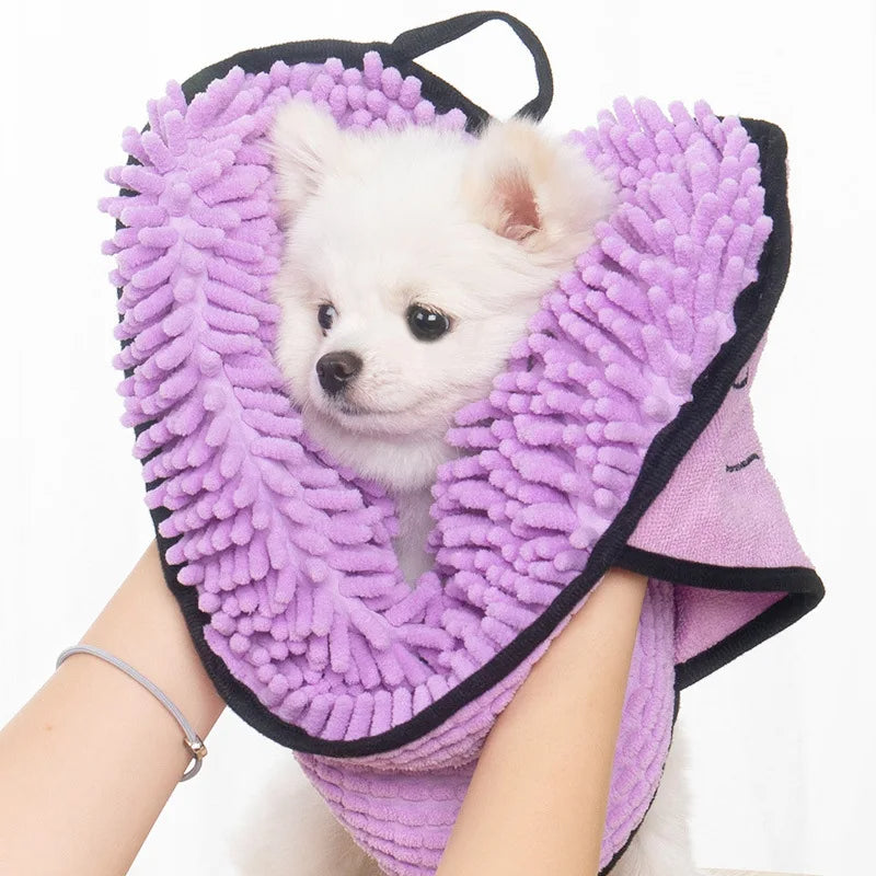 Super Absorbent Microfiber Pet Towel Quick-Drying with Hand Pockets for Dogs and Cats