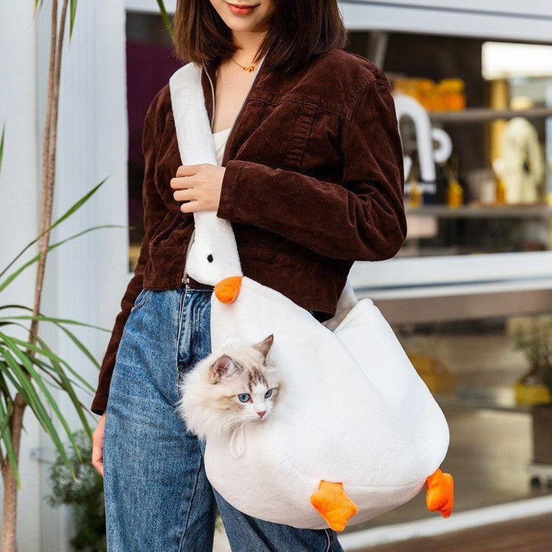 Animal-Shaped Pet Backpack Off-Shoulder Portable Bag for Cats and Dogs